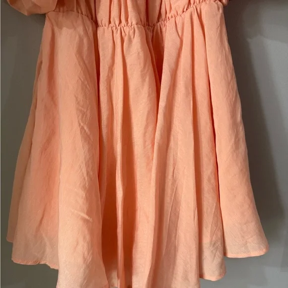 Aiyana Elegant Off-Shoulder Dress - Picture 5 of 10